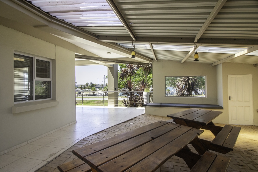 4 Bedroom Property for Sale in East Bank Eastern Cape